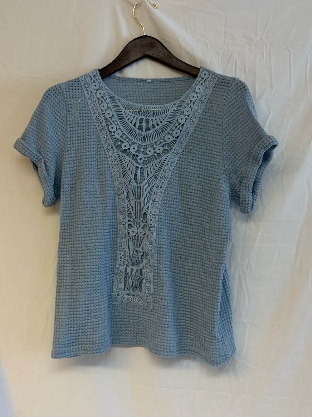 Crochet-Front Short Sleeve Knit Top in Light Blue